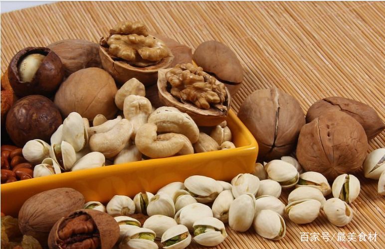 一日三餐最好几点吃?晚于这个时间表,小心疾病