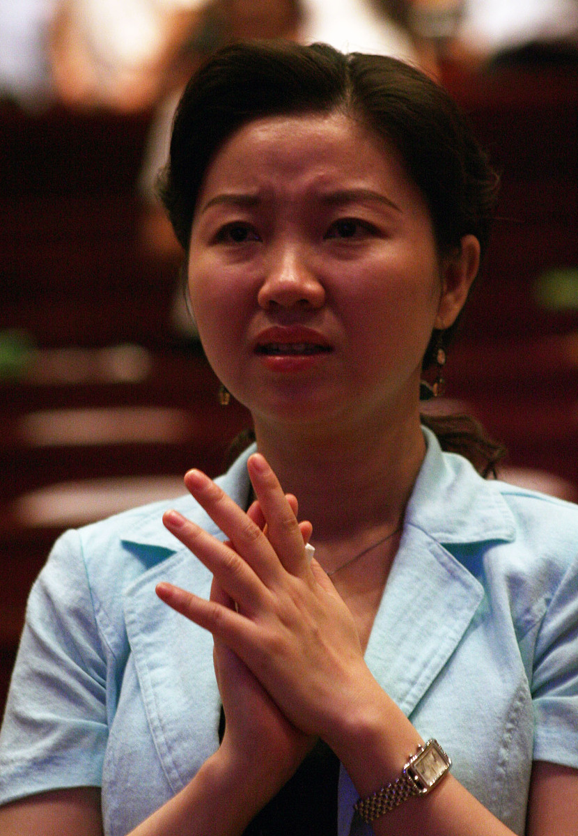 2008年10月4日晚,"邓丽君经典歌曲演唱会"在福州举行,"小邓丽君"盛燕