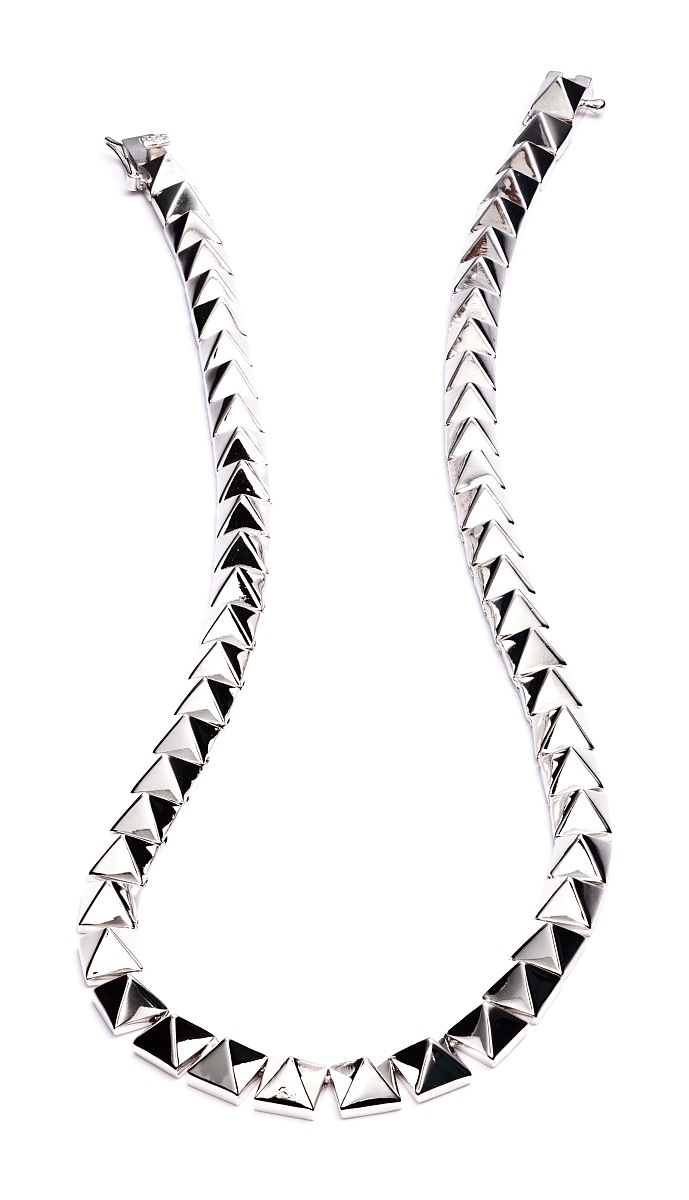 云南经济管理学校珠宝首饰工艺鉴定专业2022年招生简章-助力成为珠宝鉴定专家