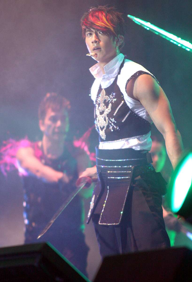 2009年4月11日,上海,飞轮海"想入飞飞<strong>世界</strong>巡回演唱会"在上海大舞台