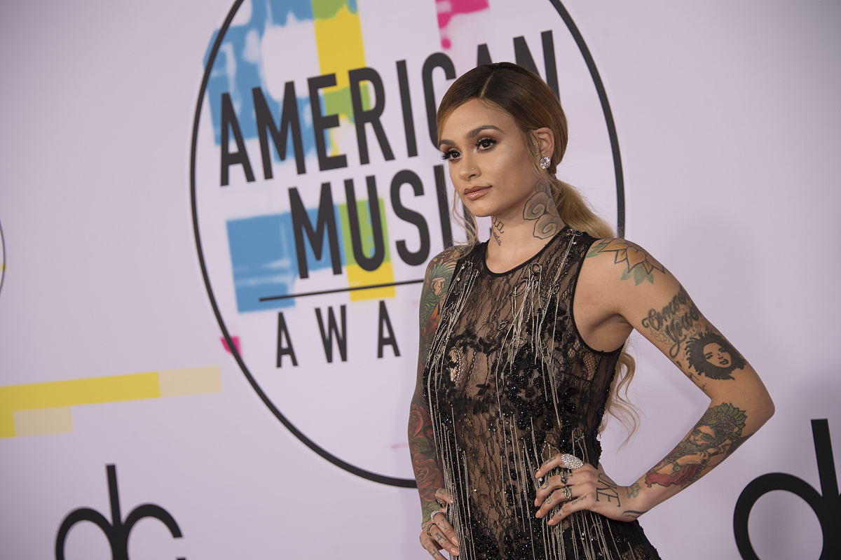 WWE 1540期：病毒女孩Mia Yim VS 铁人女子Rhea Ripley，一场充满笑料的精彩对决！