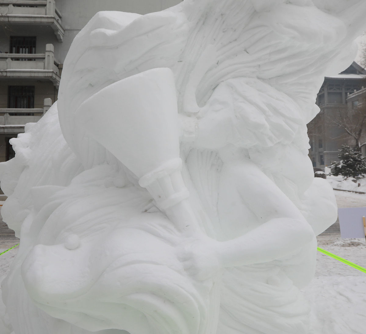 哈尔滨工程大学工商管理专业课程内容：核心课程、实践课程、社会与国际化课程