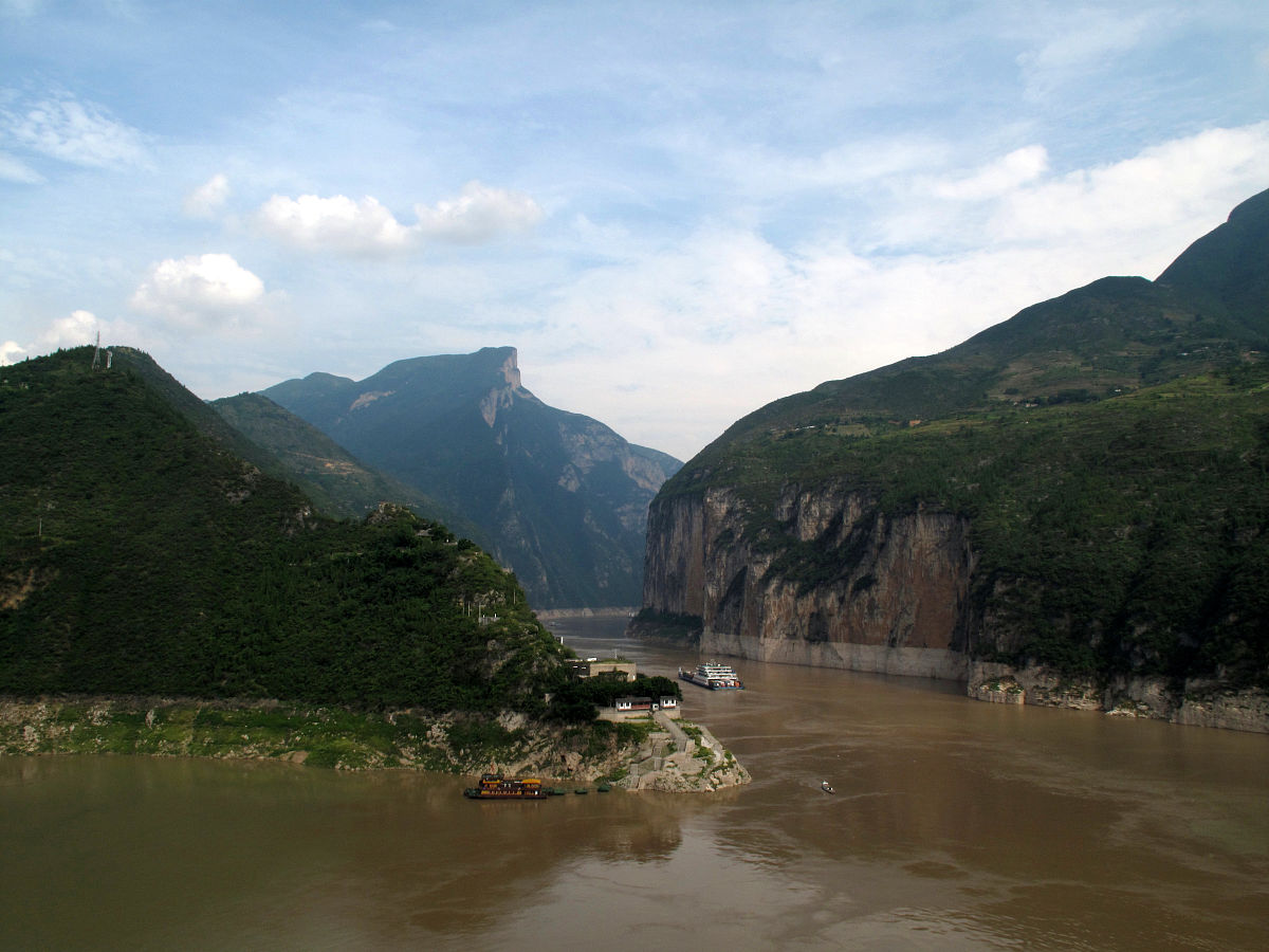 三国演义是完全真实的吗？