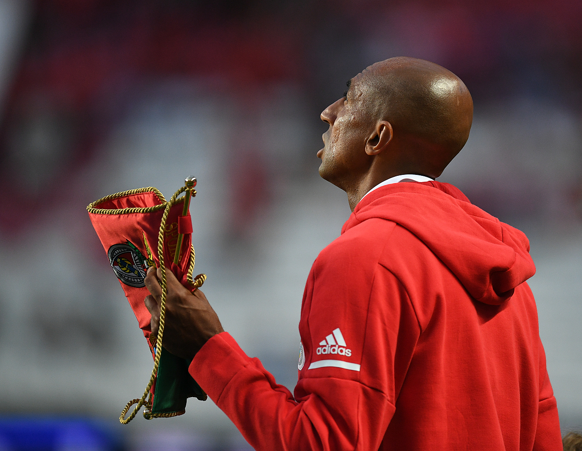 周二001	欧冠	04-120300	本菲卡 VS 国际米兰	0-1201310313425360160同奖	503119343531根据泊松公式模型计算总进球数