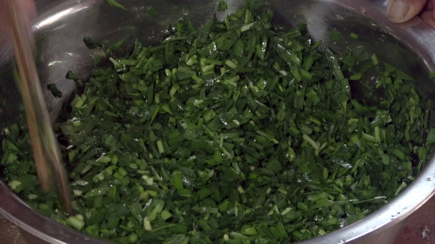 韭菜最好吃的做法,60岁奶奶简单一做,鲜香四溢,让人直流口水