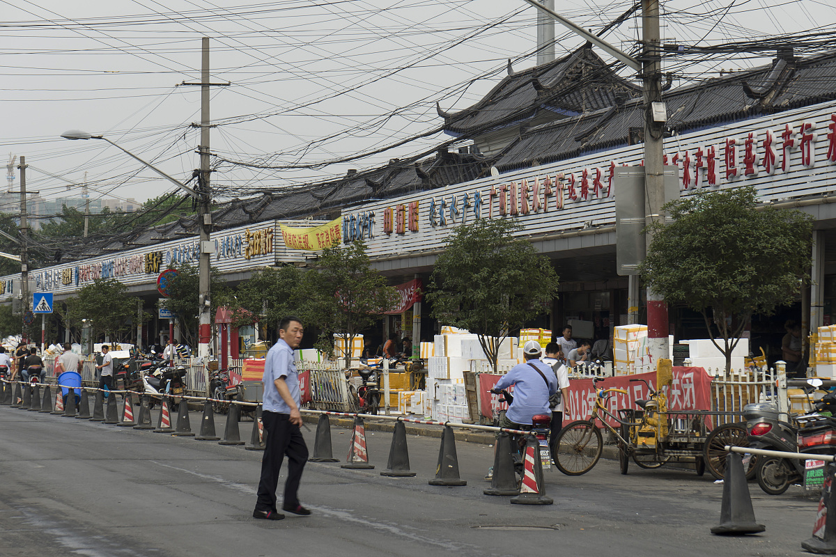 ***_***2016年9月2日,上海最大的海鲜批发市场,铜川路水产市场将全面