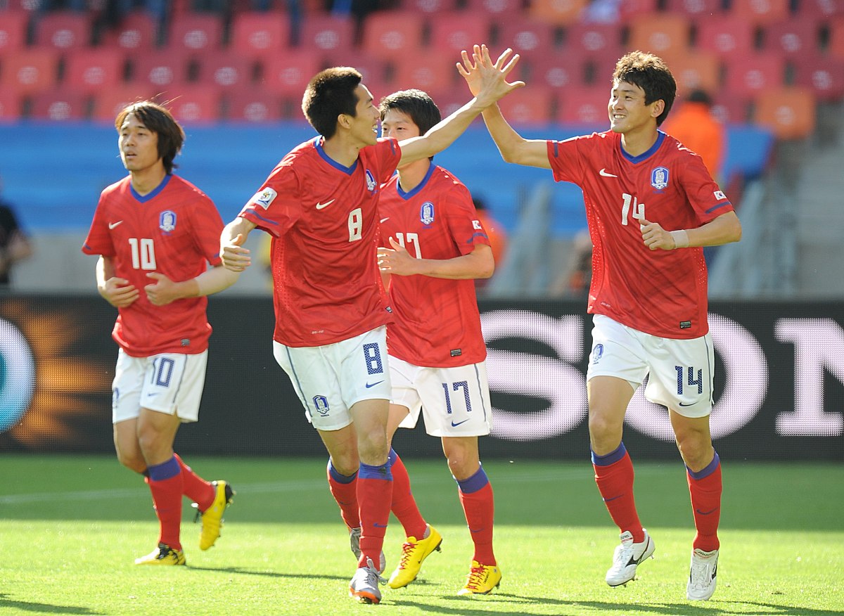 2010年6月12日,南非伊丽莎白港,2010世界杯b组小组赛首轮,韩国vs希腊.