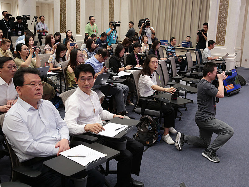 浅析新时代审计工作高质量发展的路径论文提纲一国内外审计差异二当前审计中存在的问题三审计高质量发展探索具体表述10000字