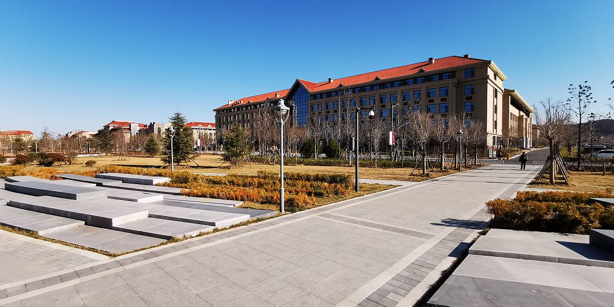 赤峰工业职业技术学院物流园区金融管理专业：物流行业人才培养的摇篮