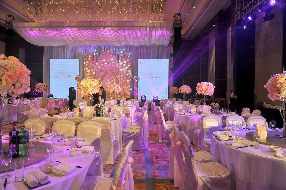 在酒店摔倒骨折了酒店有责任吗