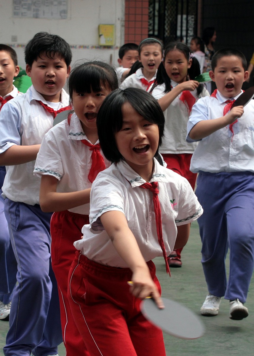 2008年5月7日,江西南昌,一场名为"我与奥运同行"的体育节在南昌市站前
