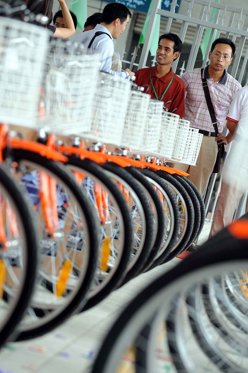 上海铁路局发布新规：禁止携带自行车上火车