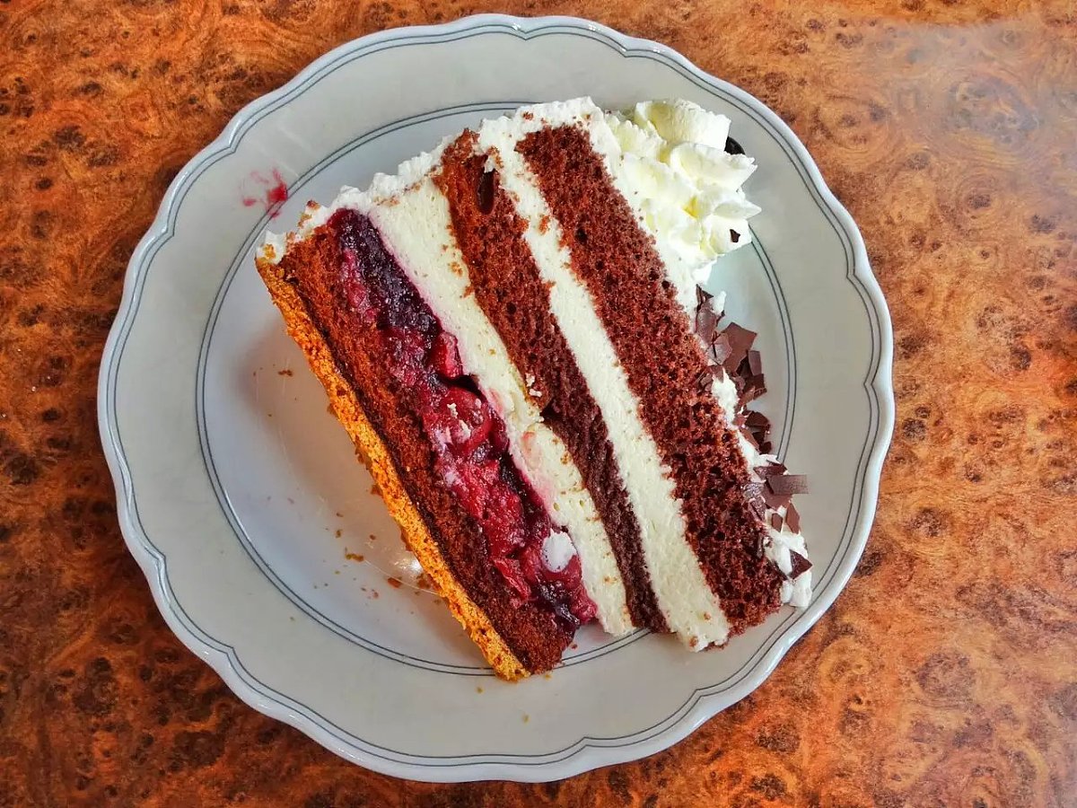 绥棱文化探秘：黑陶艺术、民俗传承、冰雪乐园等精彩体验