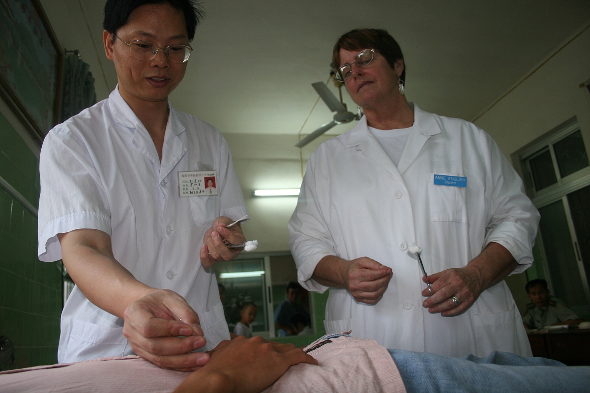 针灸推拿专科专业怎么样？优势、发展前景及就业方向