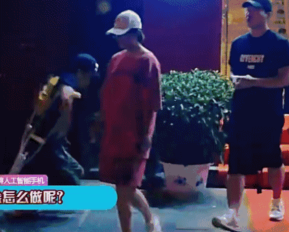 說話不過腦，嘲粉絲年齡大，熟練開黃腔，他竟然是這樣的劉昊然