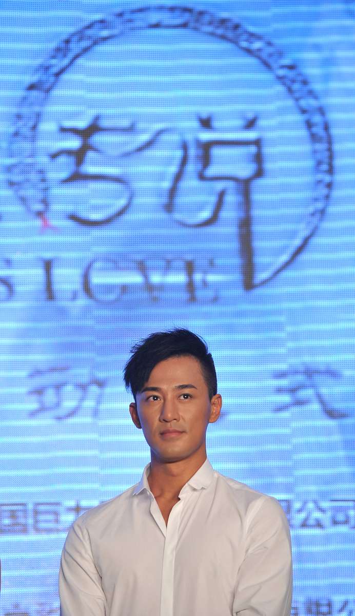 2011年8月10日,北京,电影《白蛇传说》官网启动仪式.***_***林峰+++_+