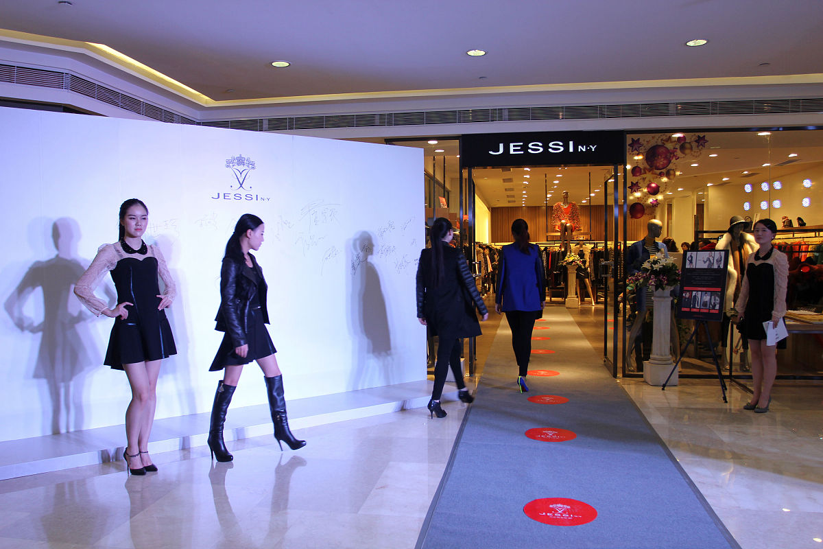 女装IP打造指南：从0到1的品牌之路