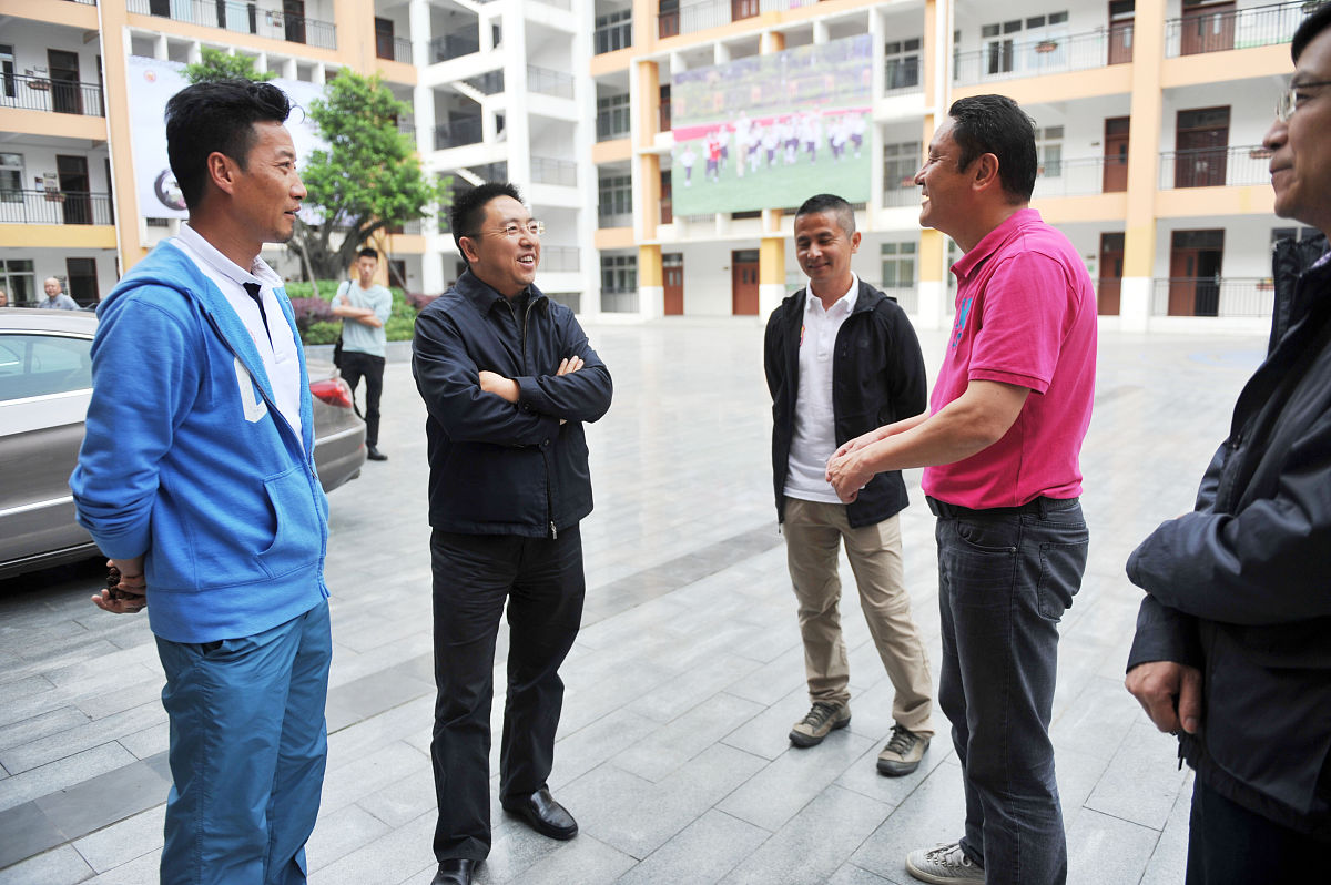 湖南湘潭技校校长：一位充满智慧和魅力的领导者