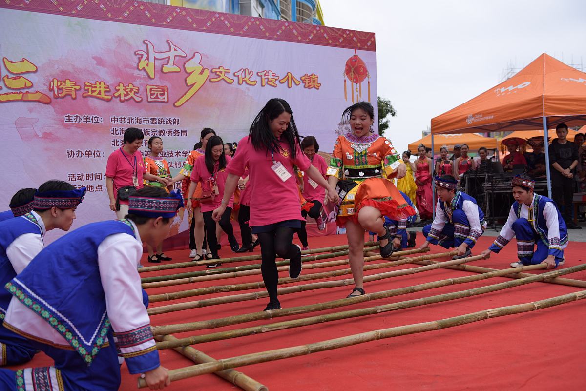 独山县中等职业学校专业介绍：计算机应用专业就业方向及其他专业选择