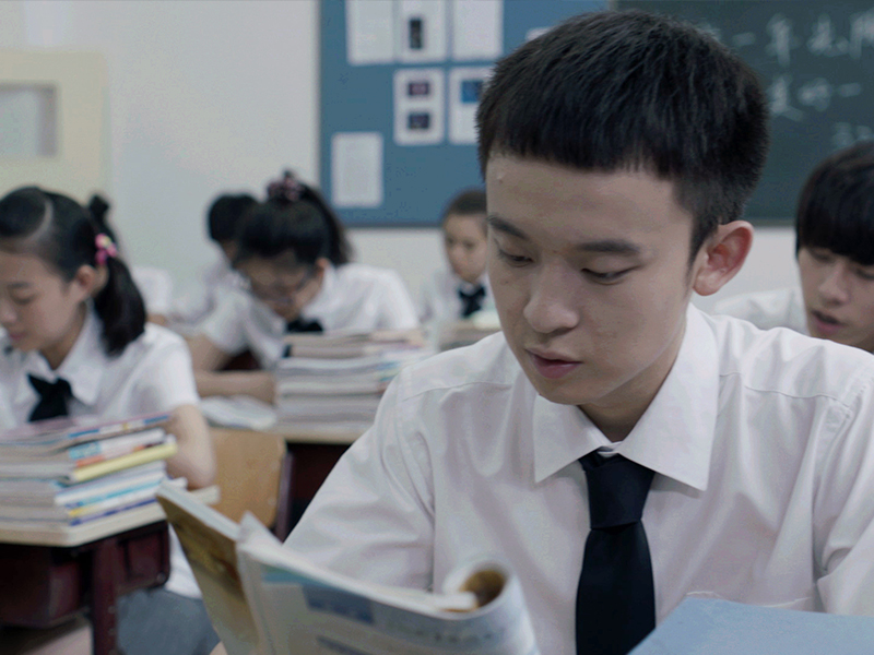 青春派:爱情、友情混杂的青春的故事