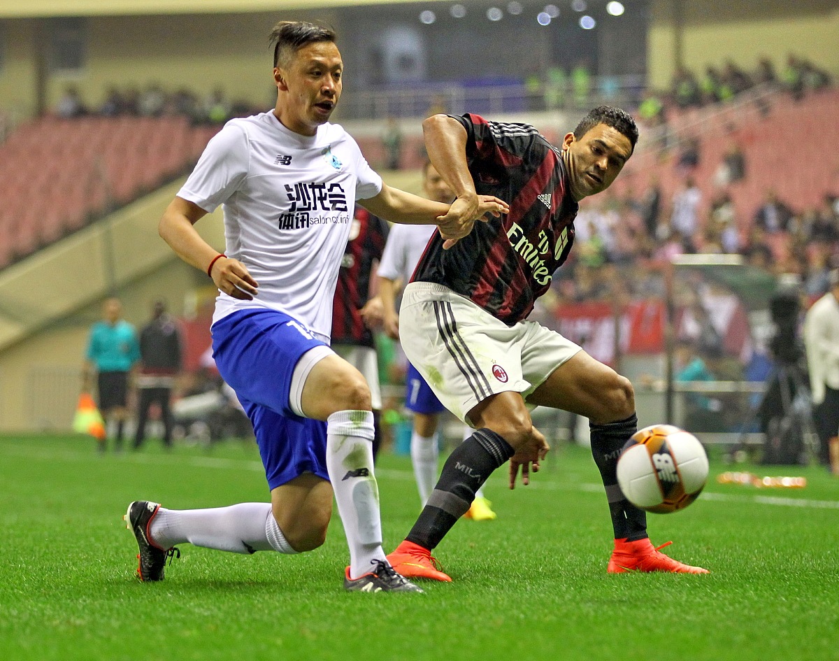 辉煌的破晓之盾 - 传奇装备，守护与治愈的象征