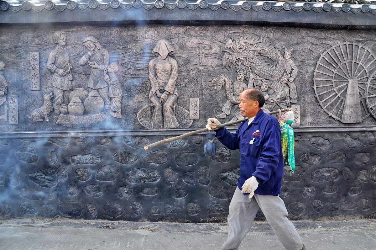 江西地区催收服务特点分析及策略建议