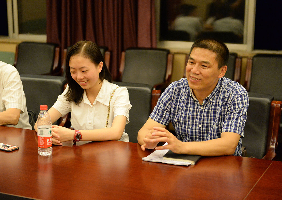 成都实验商贸管理学校2019年春季招生简章 - 招收电子商务、市场营销、国际贸易专业