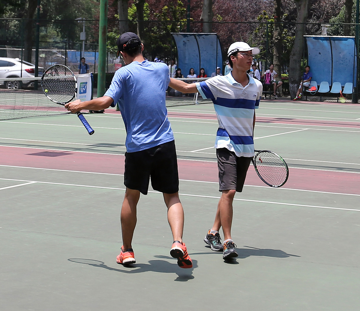 正常成年男性投掷实心球成绩是多少