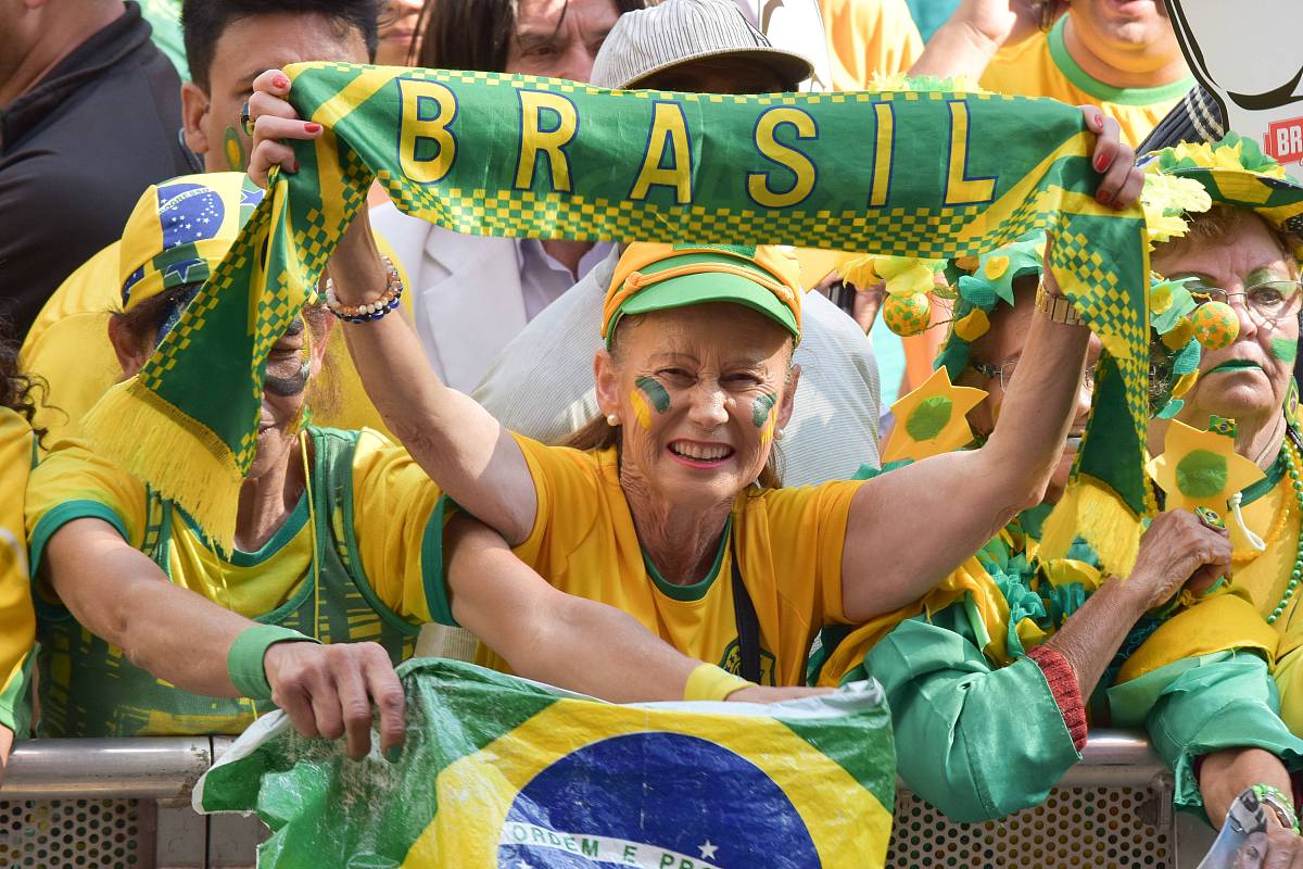 巴西：南美洲的足球、狂欢节与亚马逊雨林天堂