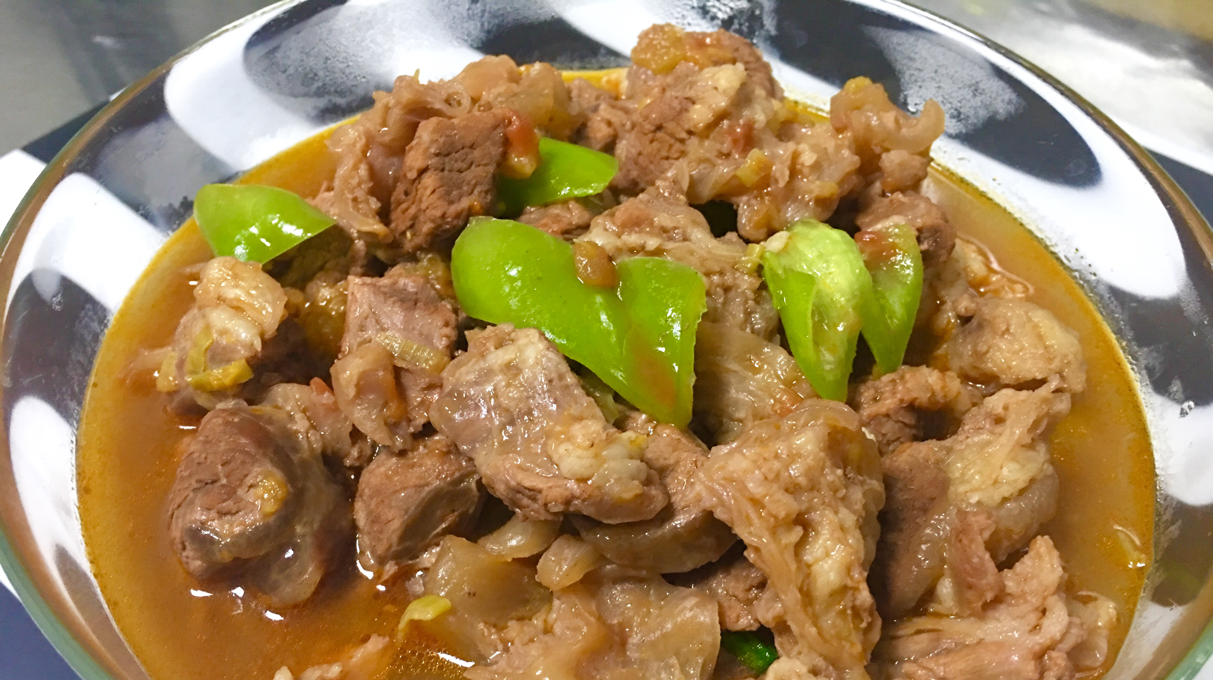 西红柿牛肉的做法,连汤带菜一锅全出来了