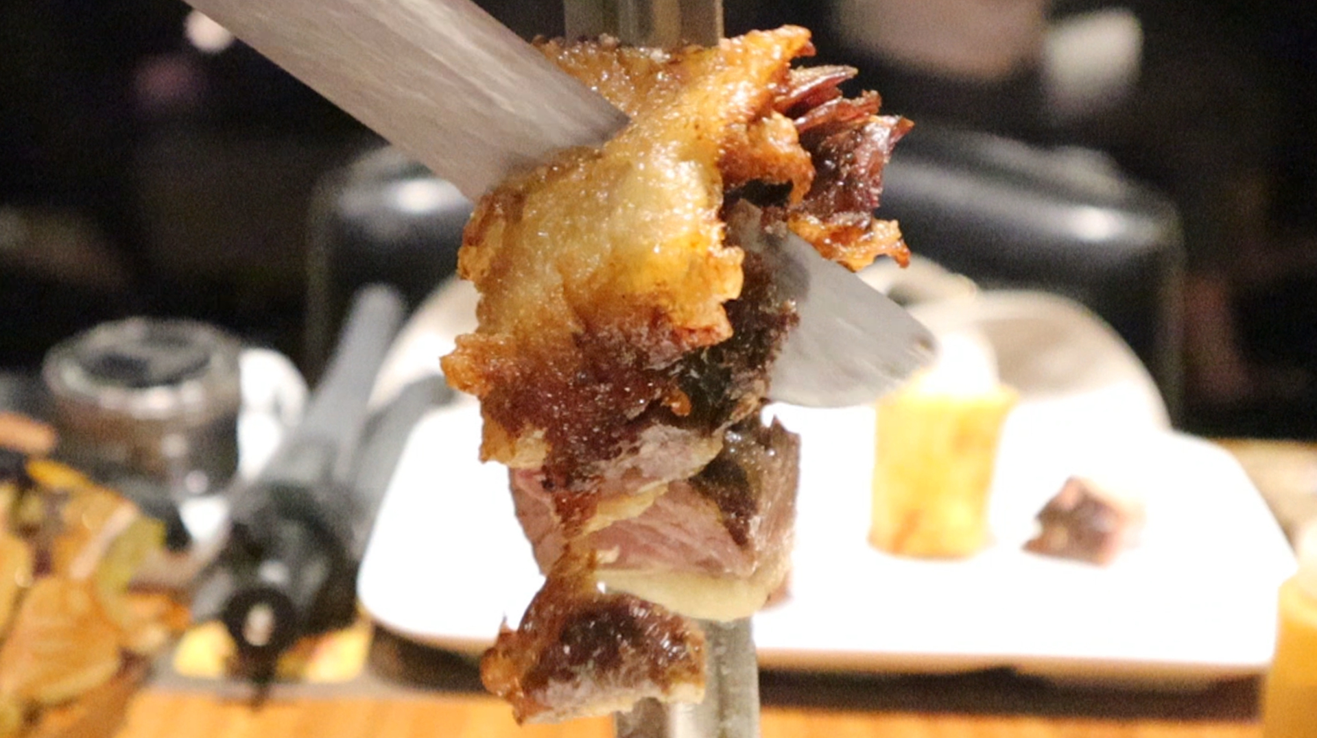 83块钱的烤肉自助,甩开腮帮子吃烤肉,这谁受得了