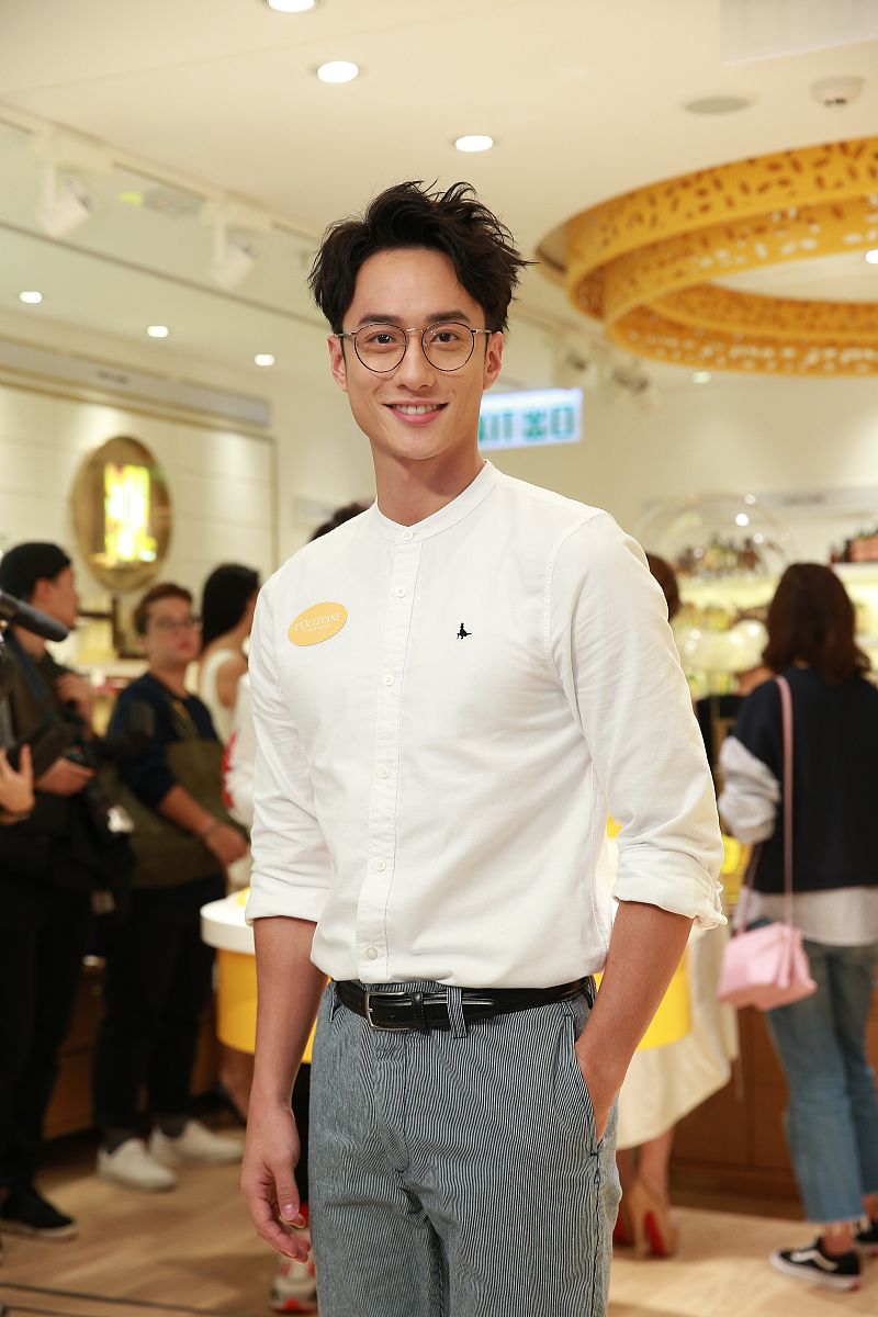 2017年9月13日,香港,明星出席 l'occitane阳光概念店开幕活动.