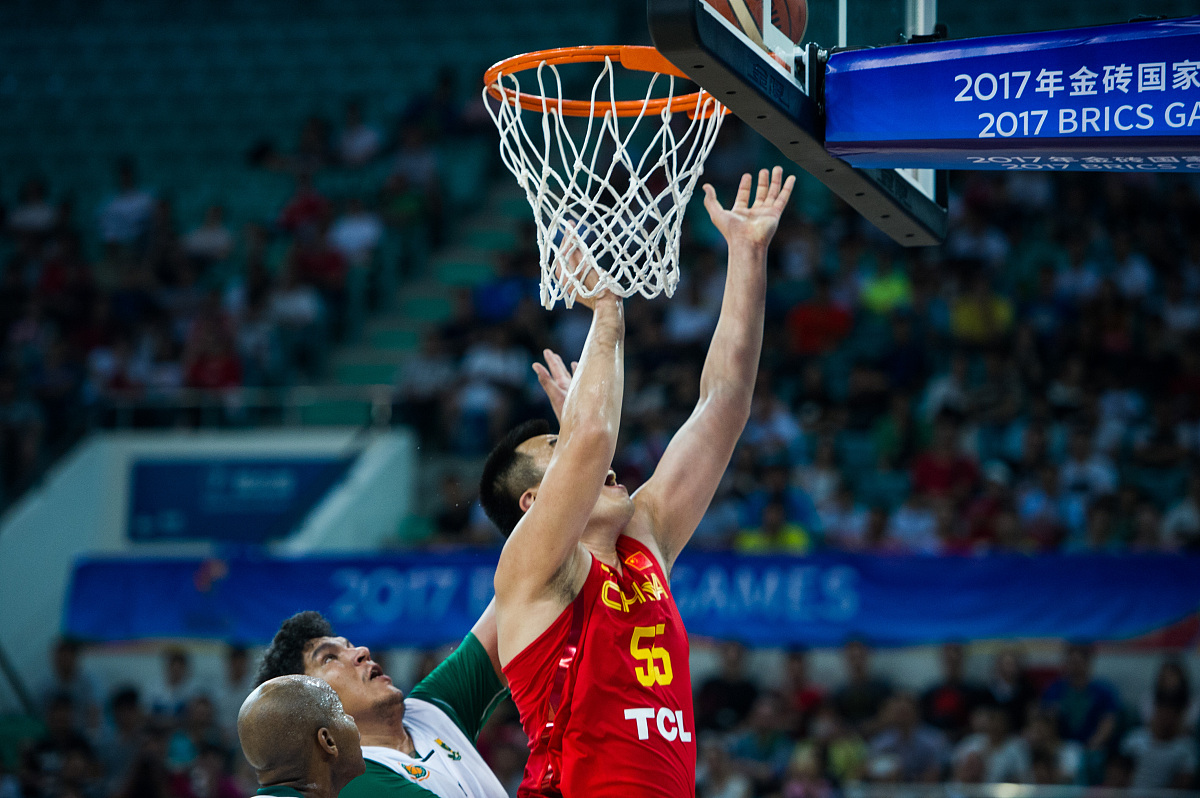 20篇精彩运动会稿件：点燃激情，展现风采！