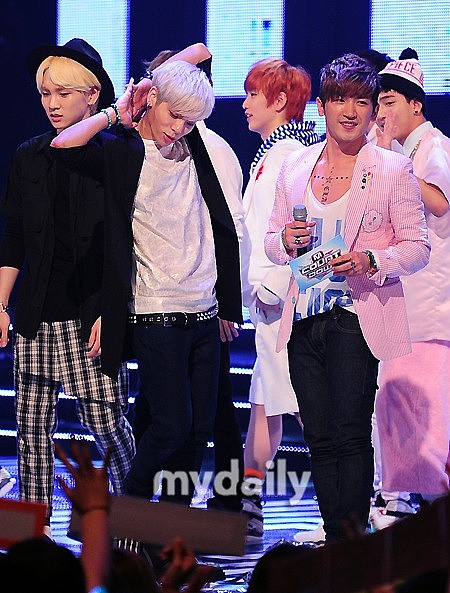 田柾國 (Jungkook) - BTS主唱、舞蹈和視覺担当