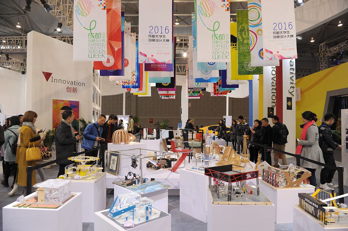 成都2022年读计算机学校可以考大学吗