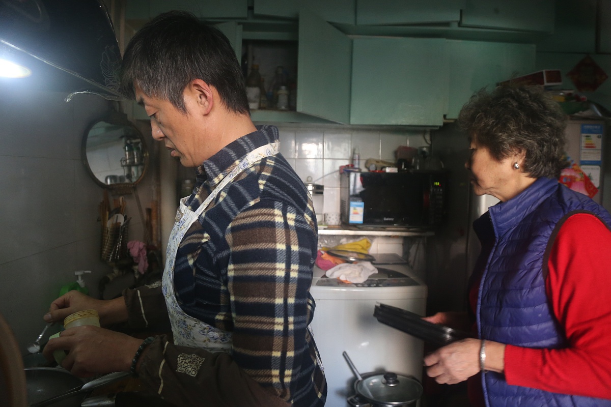 ***_***2018年11月5日,大连,家里人都支持程淑荣办托管班,中午的时候,