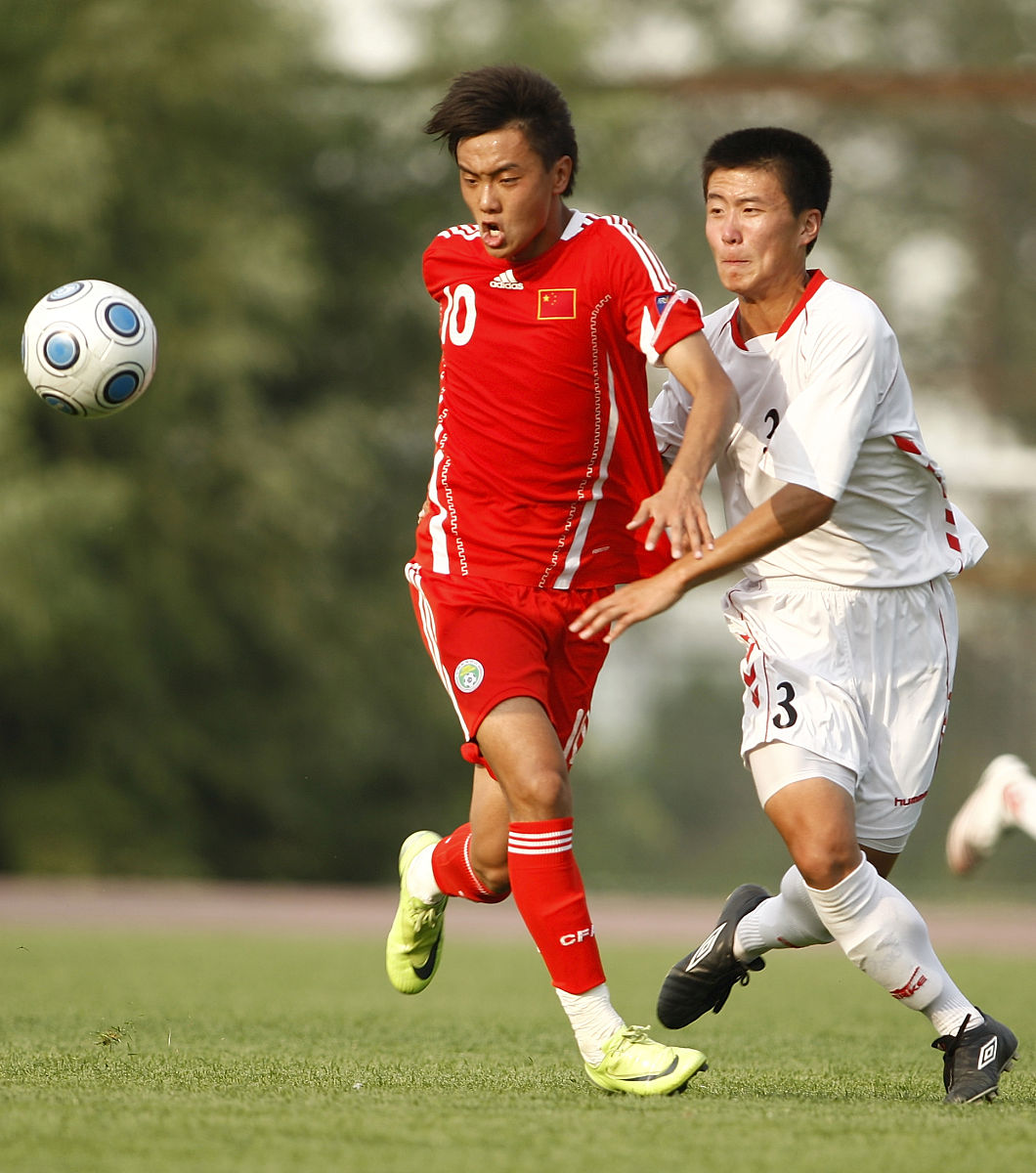 伟大的友谊这边课文中描述的什么