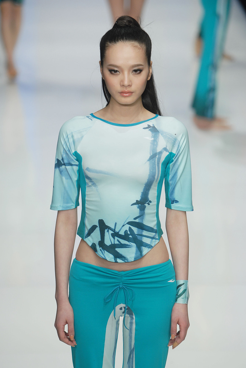 2012年3月29日,北京,2012秋冬中国国际时装周.浩沙杯-第1届中国健身服