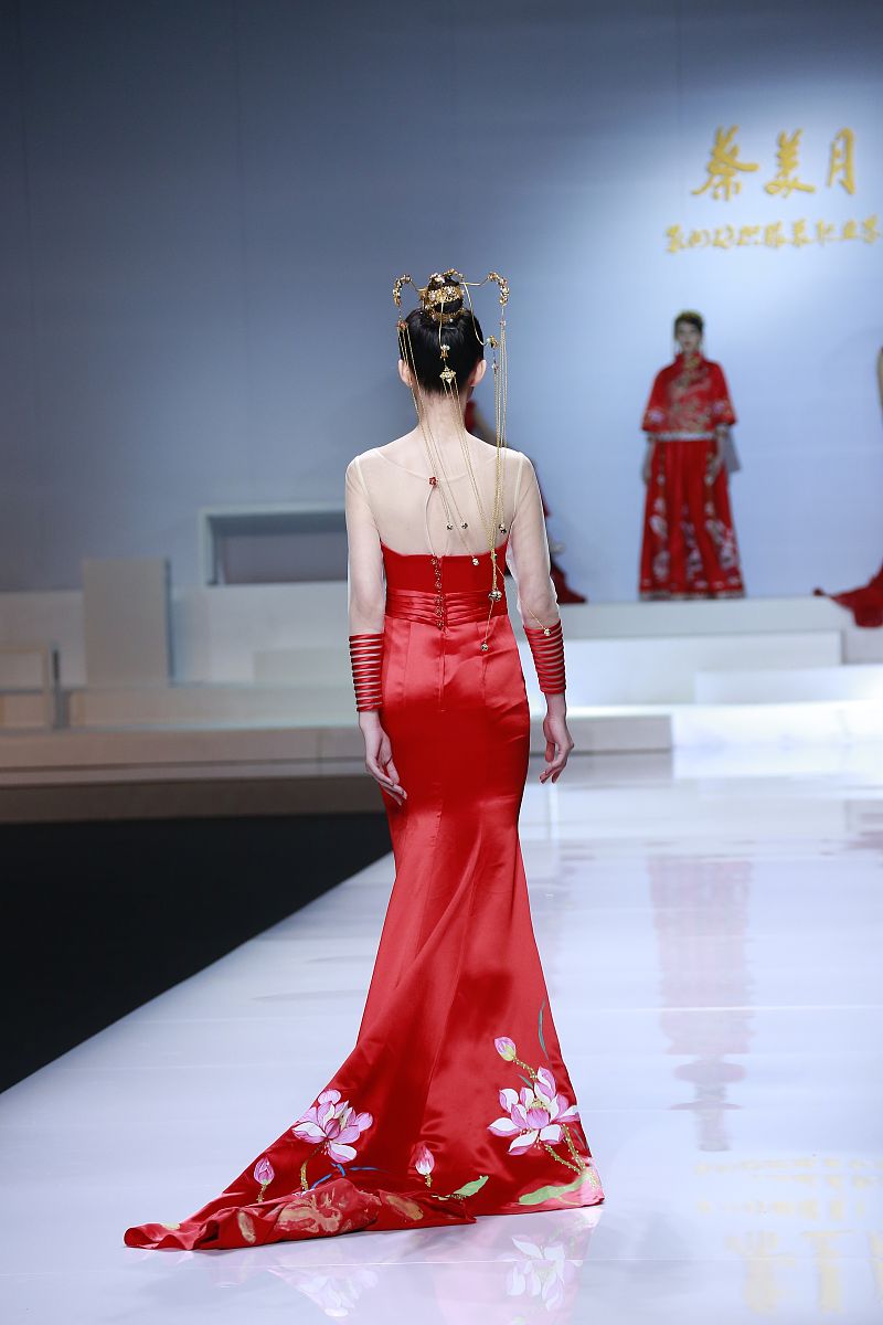 写一段歌词描写爱情语句优美