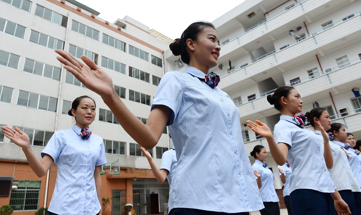 2020年贵阳女生学卫校