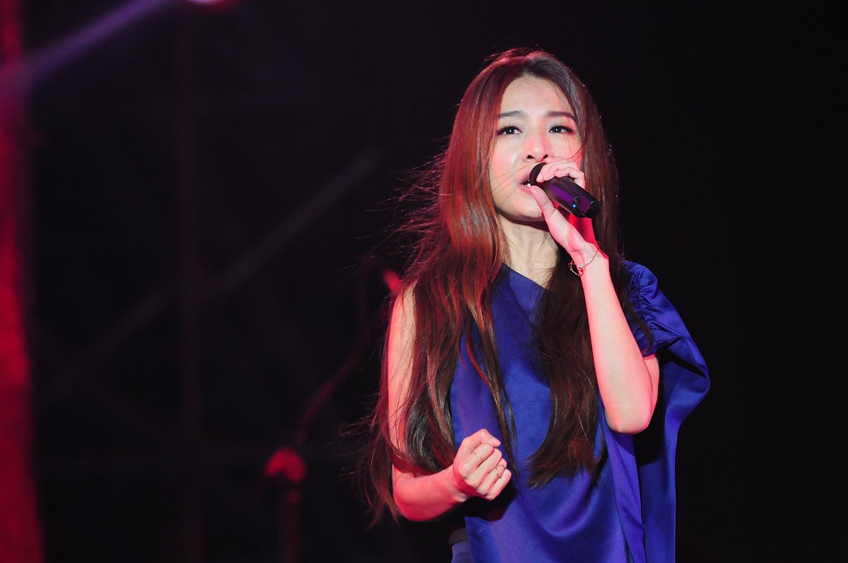 <strong>h</strong>.e献唱春浪音乐节.***_***任家萱selina,田馥甄hebe,陈嘉桦ella