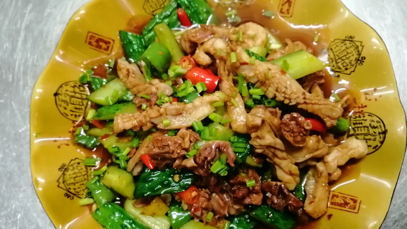 分享道火爆双脆,用猪肚与鸡胗搭配没想到味道那么好!