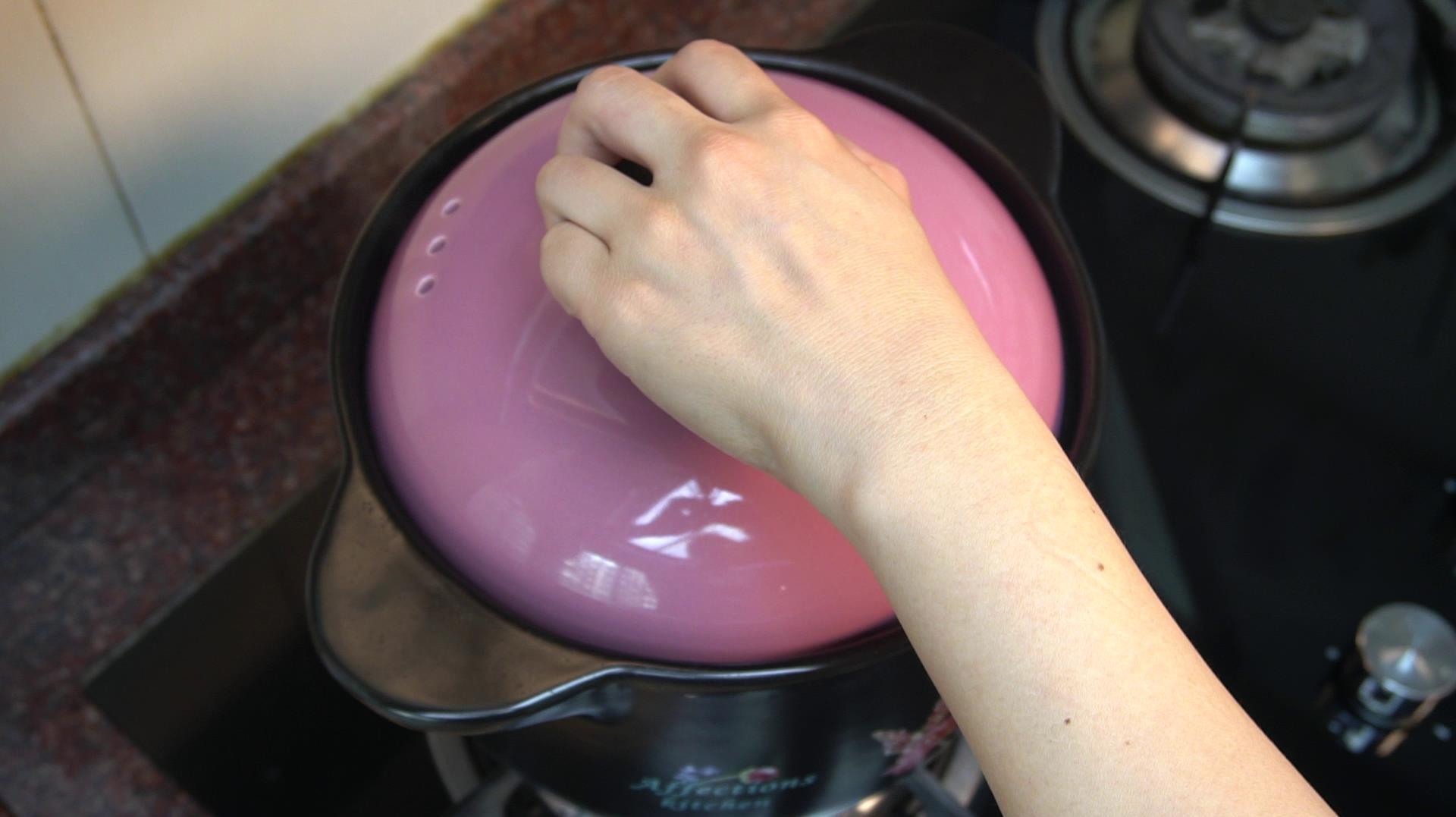 夏天最爱煲这锅鸡汤,全家一人一碗,清润甘香,营养美味还简单