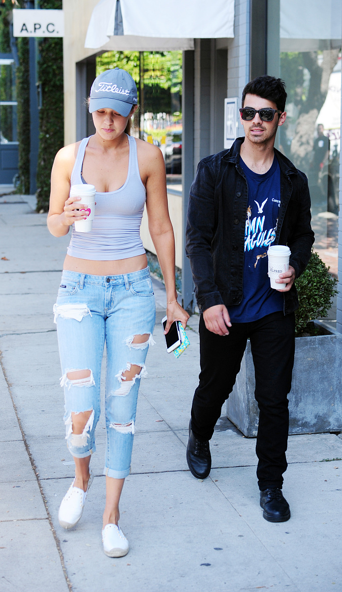 恶搞之家joe腿好是哪一集回答加拓展。