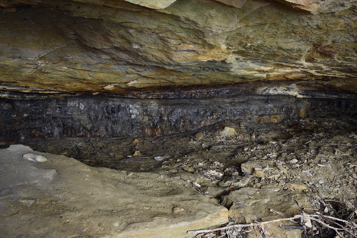神秘能量信号现身石灰岩，深度超两米！