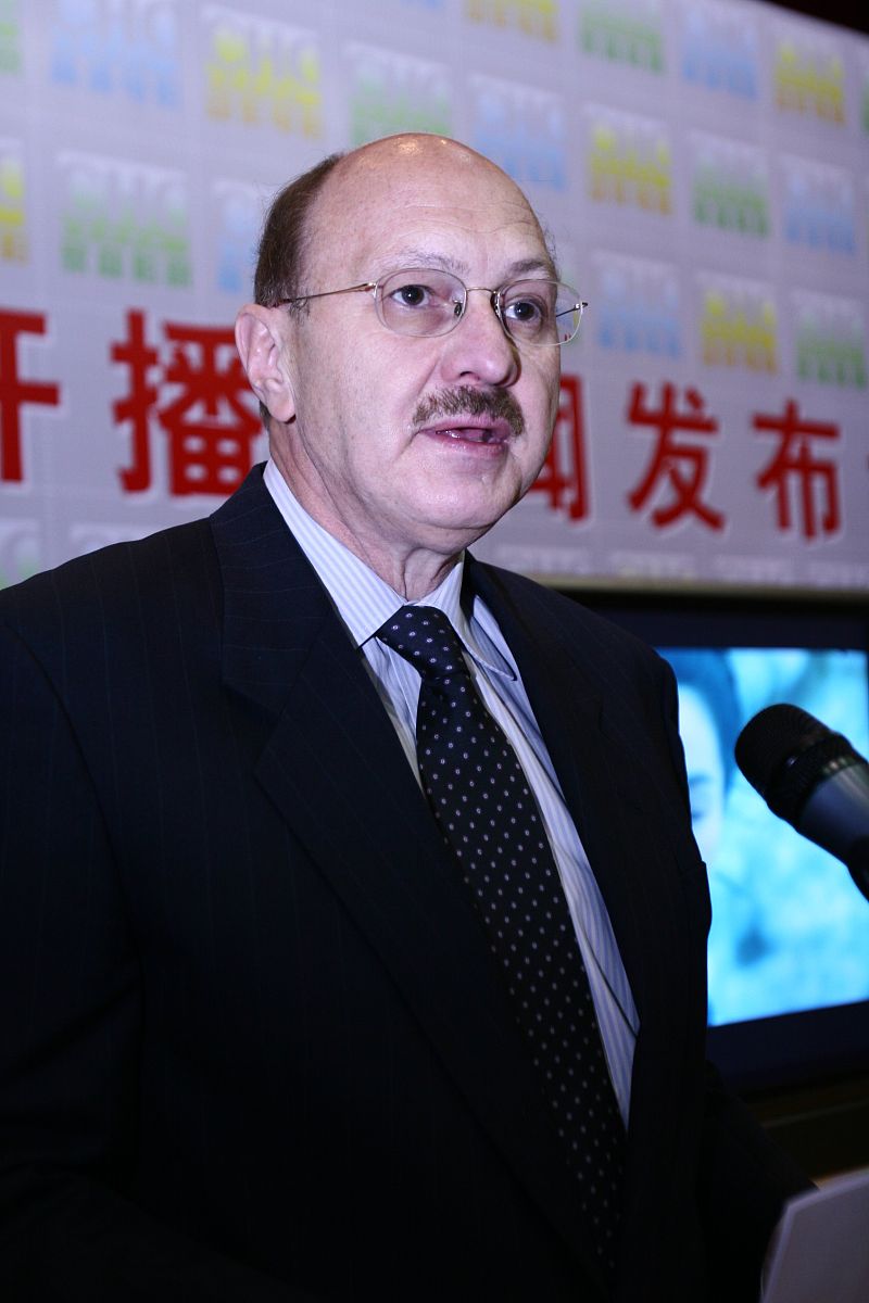 2006年4月27日,北京,"chc高清电影频道"和"chc"动作电影频道"两个全新