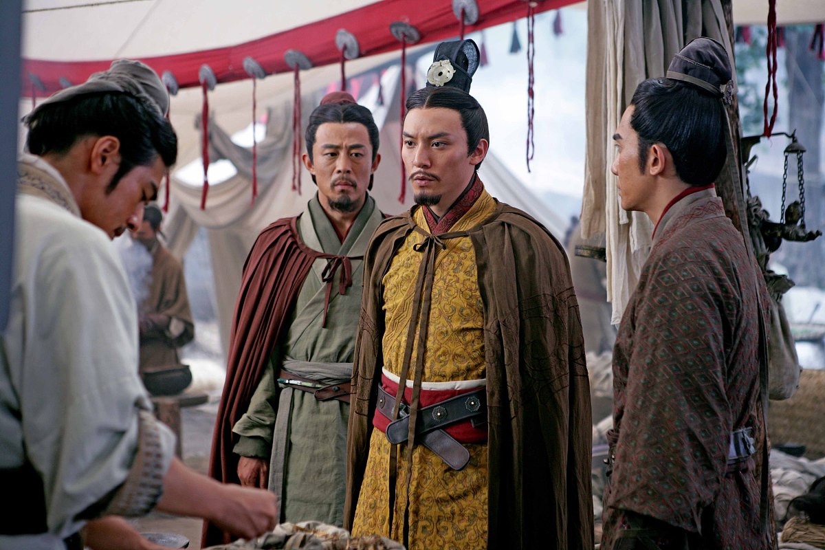 孙权：东吴开国皇帝的传奇人生 - 揭秘三国枭雄的崛起与壮志