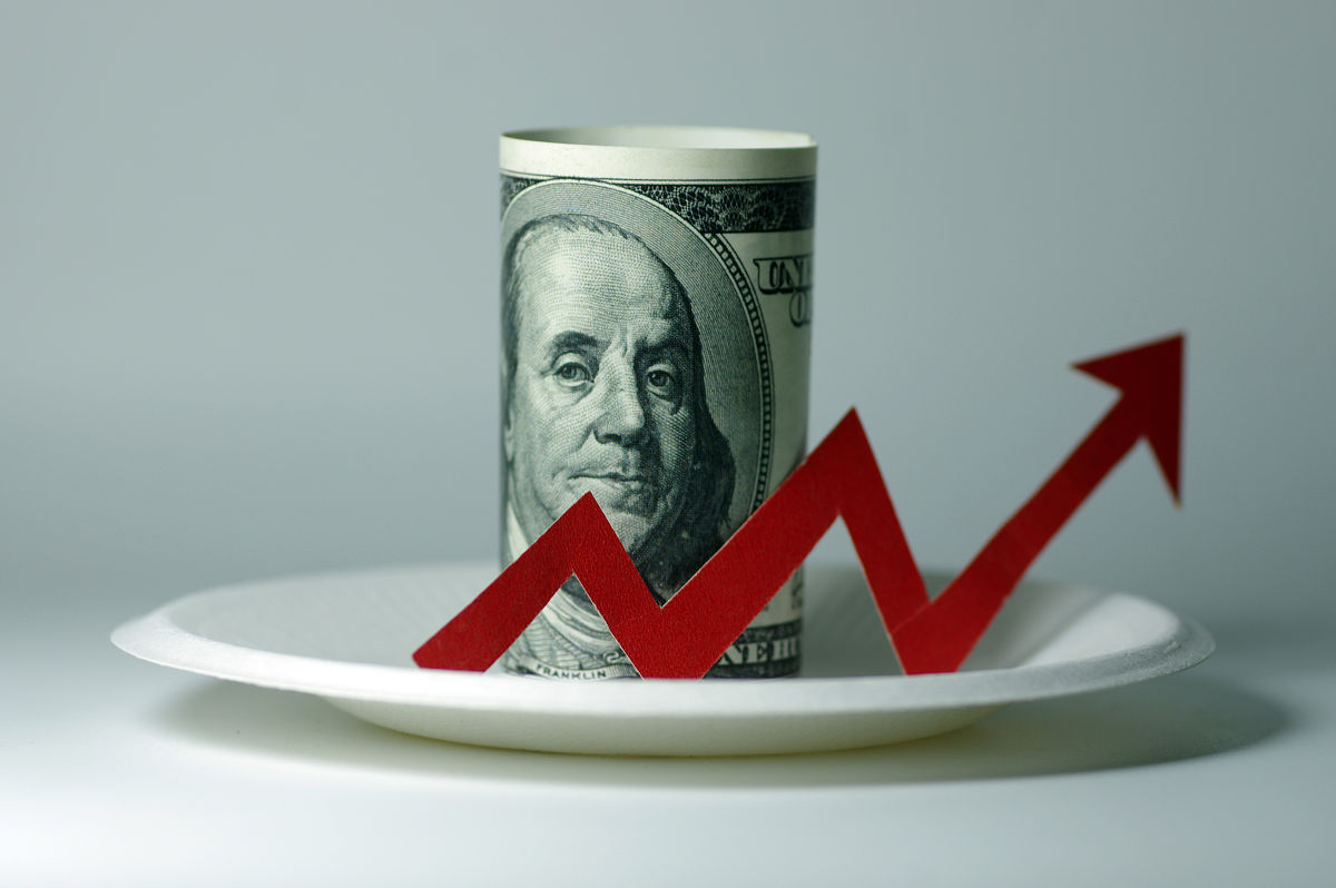 历史上美联储加息对全世界有哪些外溢影响？