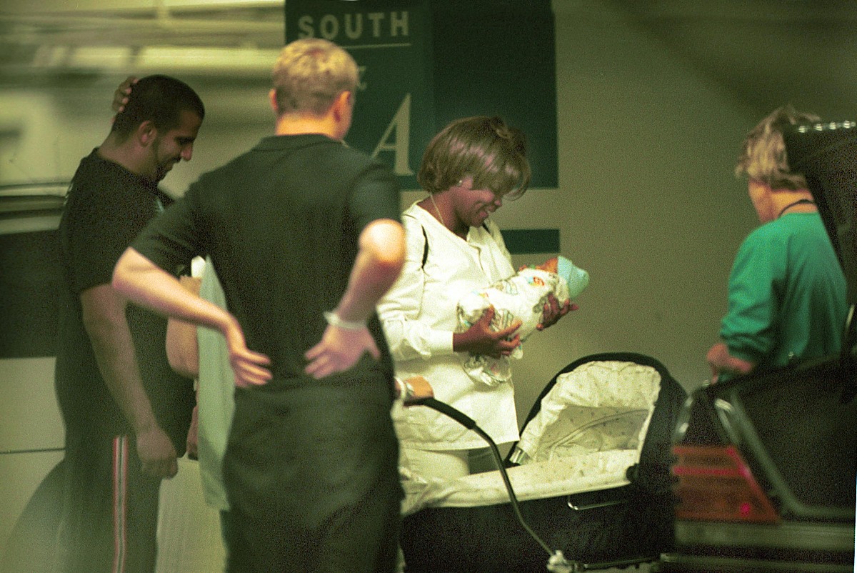 小学英语五年级下册'Who's that baby boy?' 教学反思：趣味学习，描述家庭成员