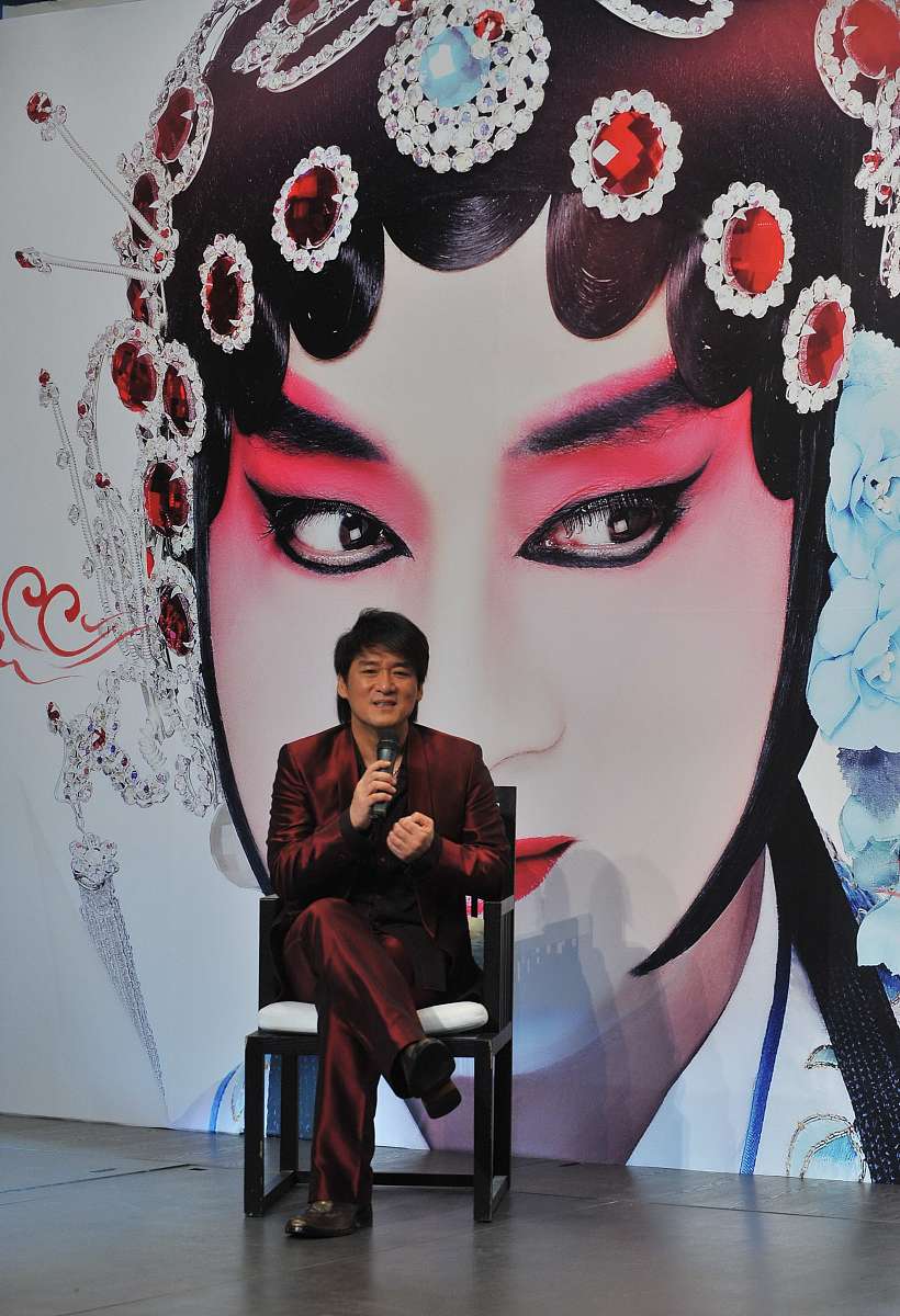 2011年8月3日,北京,周华健携新专辑《花旦》来到北京宣传.***_***周华